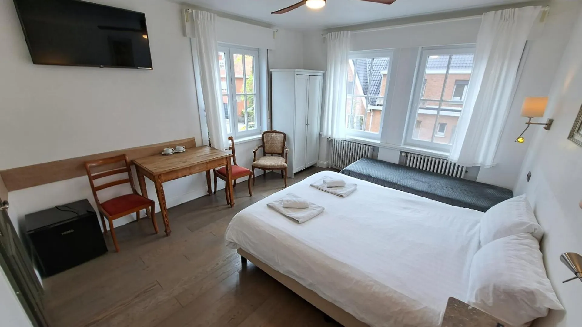 B&B Pickery Brugge 3*,