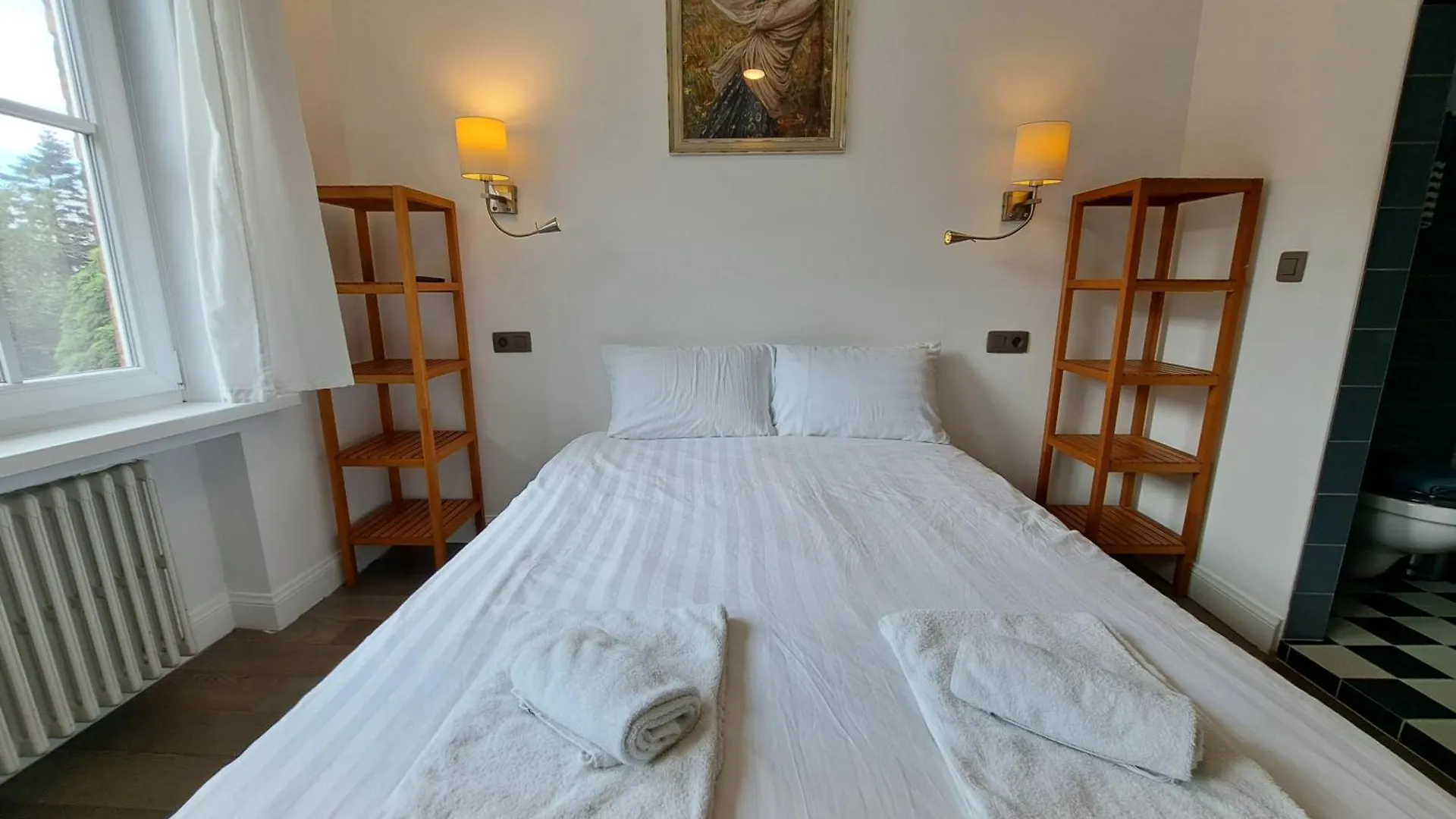 B&B Pickery Μπριζ